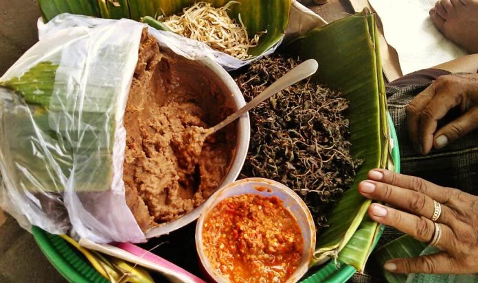 Pecel Semanggi